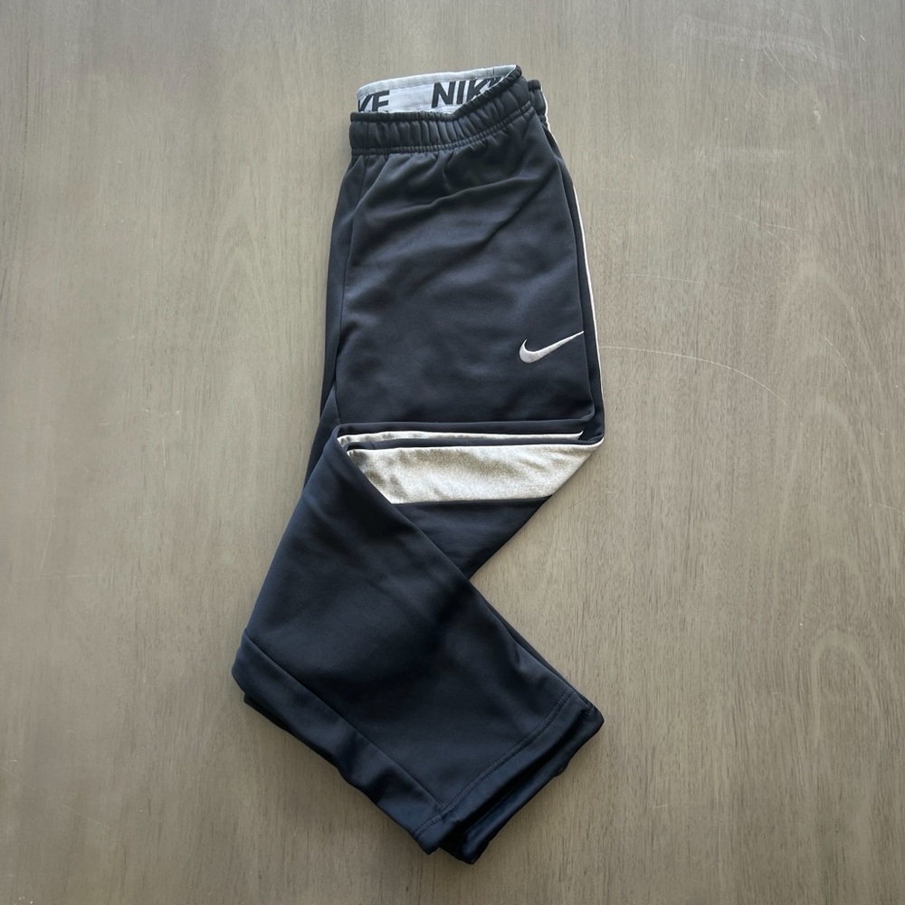 Nike Black and White Sweatpants with Athletic Design